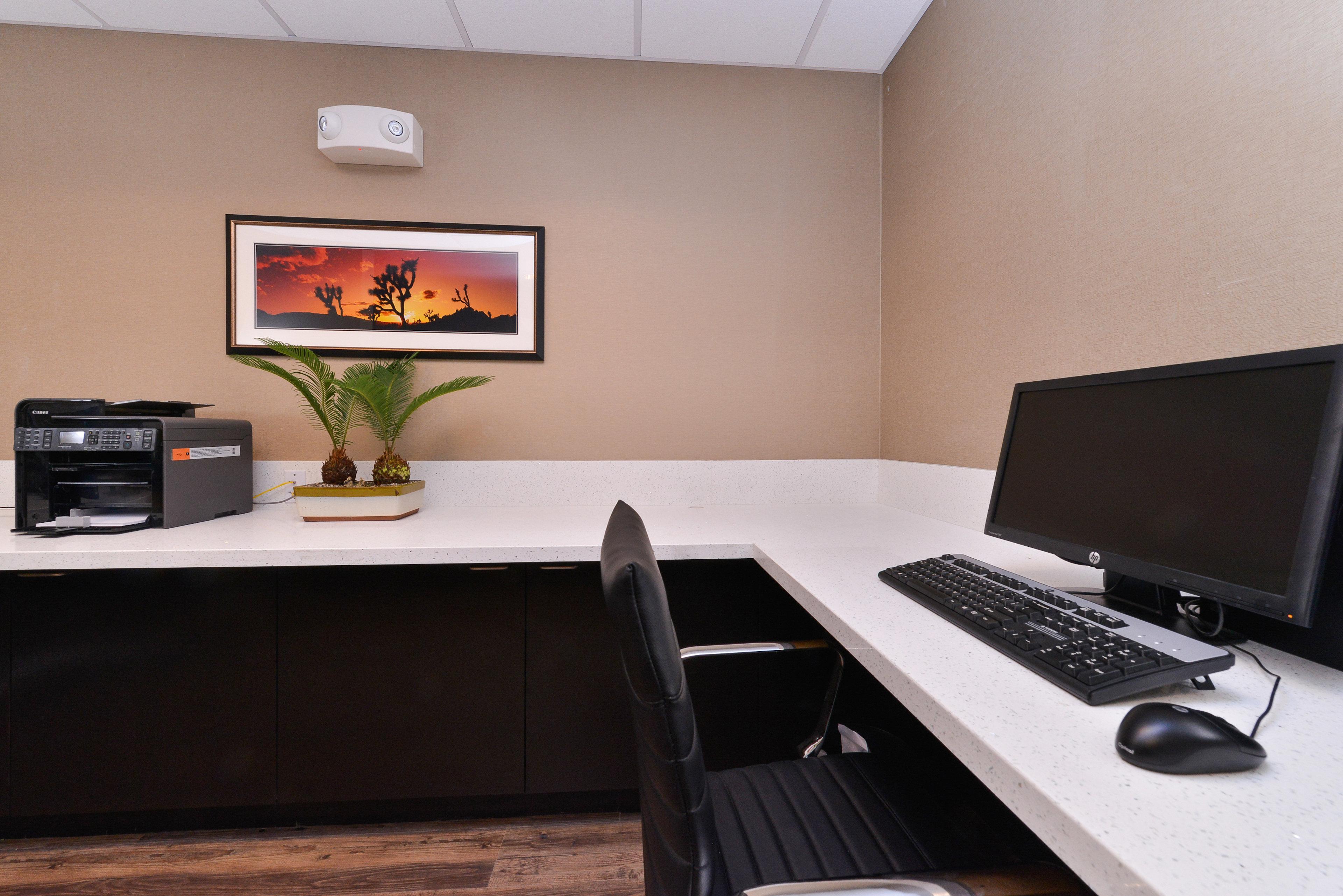Holiday Inn Express & Suites Indio - Coachella Valley By Ihg Dış mekan fotoğraf