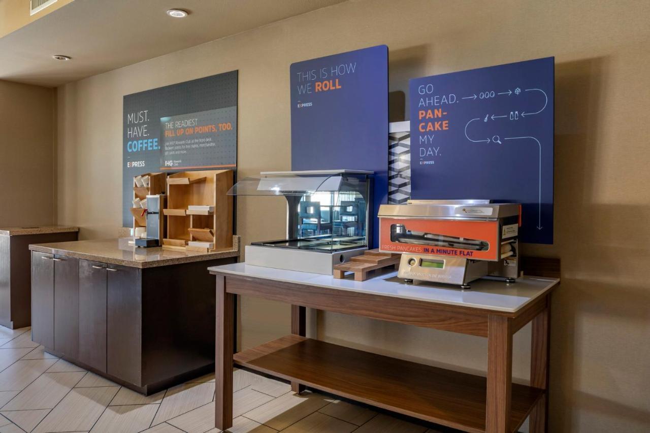 Holiday Inn Express & Suites Indio - Coachella Valley By Ihg Dış mekan fotoğraf